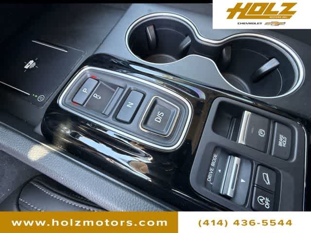 Used 2025 White Honda Touring image 16