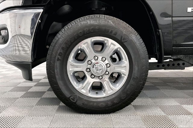 Used 2025 Black Clearcoat Ram Big Horn image 10