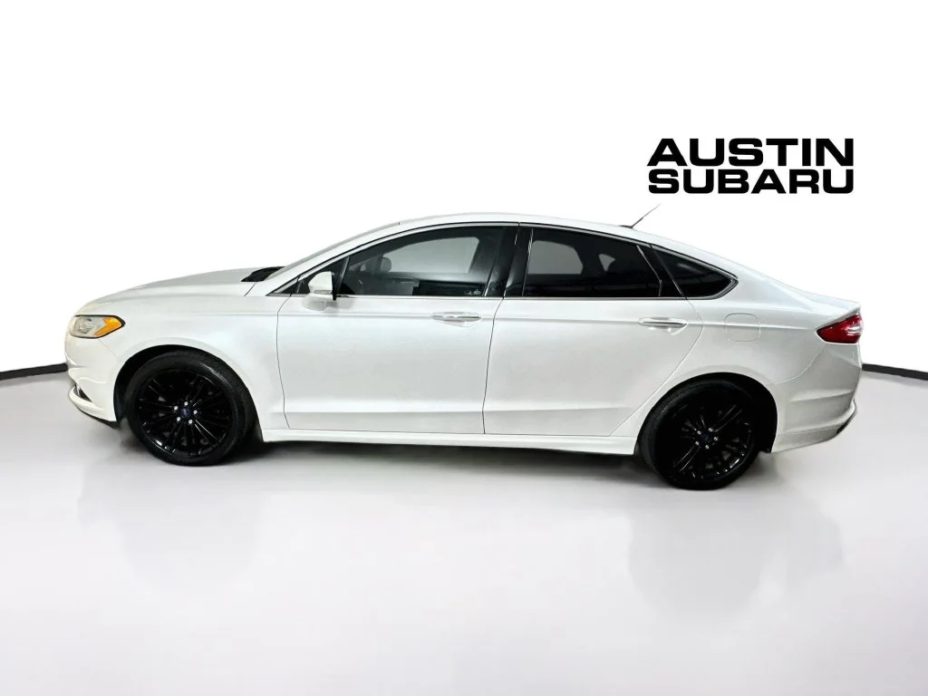 Used 2016 White Ford SE image 4