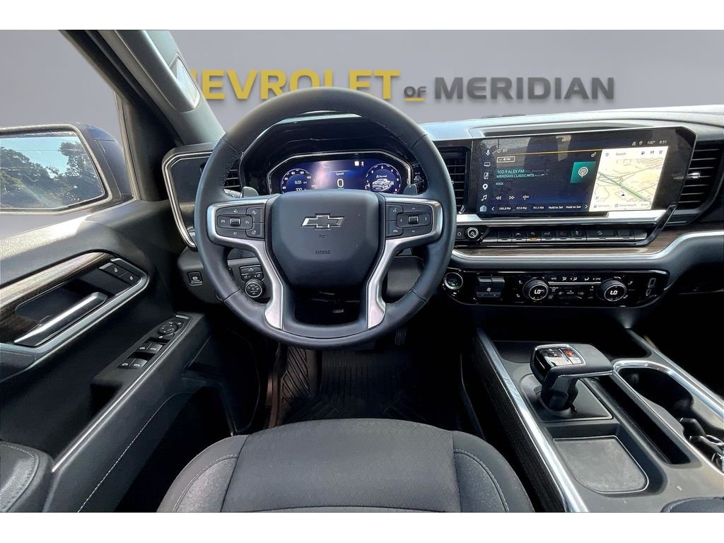 Used 2025 Sterling Gray Metallic Chevrolet RST image 5