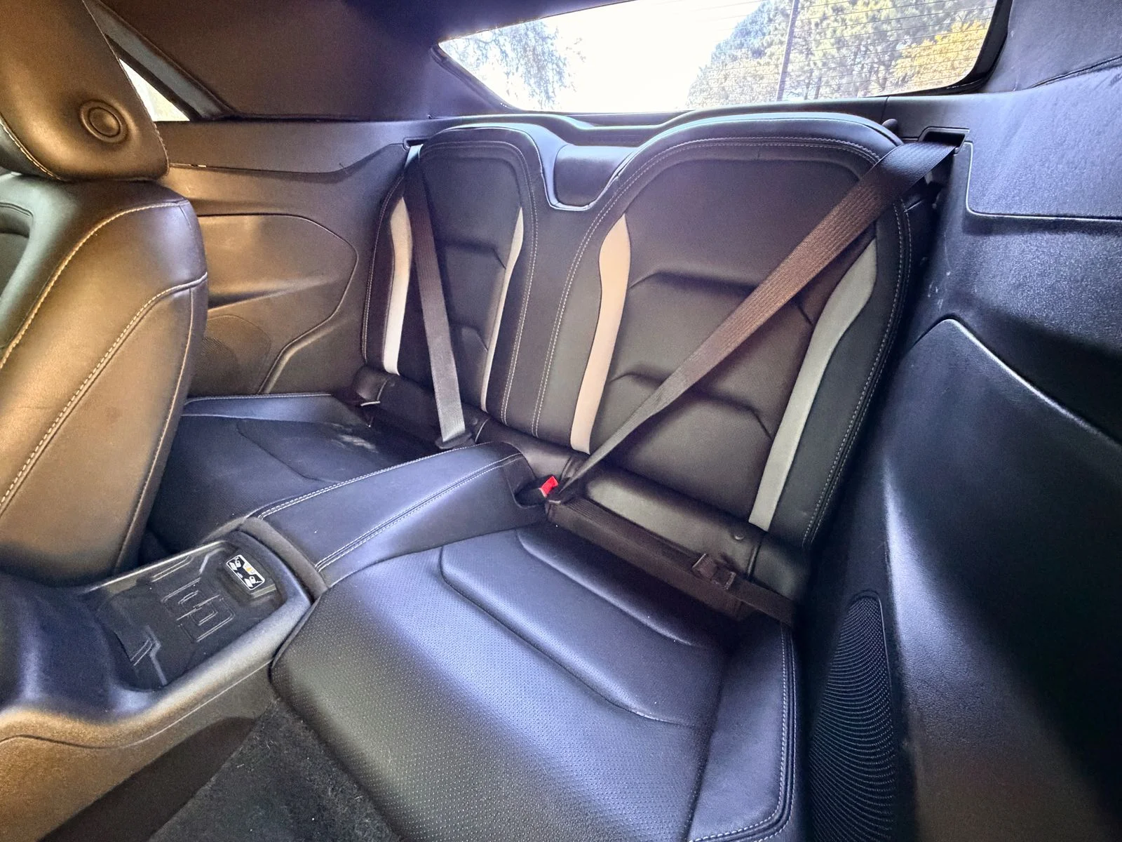 Used 2018 Summit White Chevrolet 2LT image 12