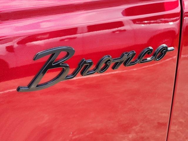 New 2026 Ruby Red Metallic Tinted Clearcoat Ford Outer Banks® image 32