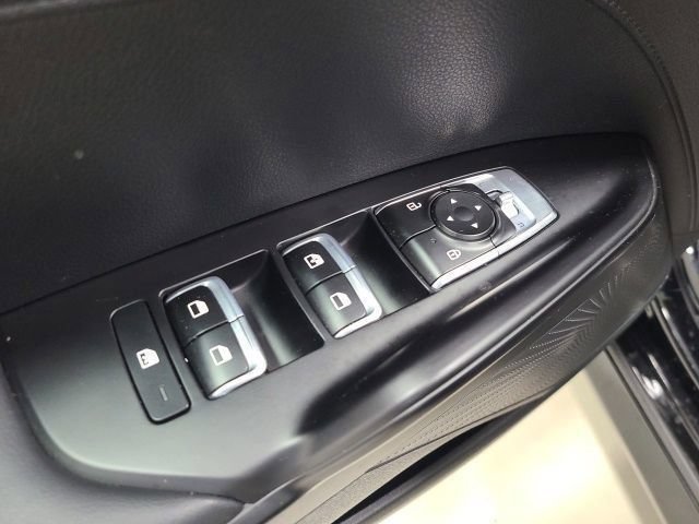 2024 Kia K5 GT-Line - Photo 21