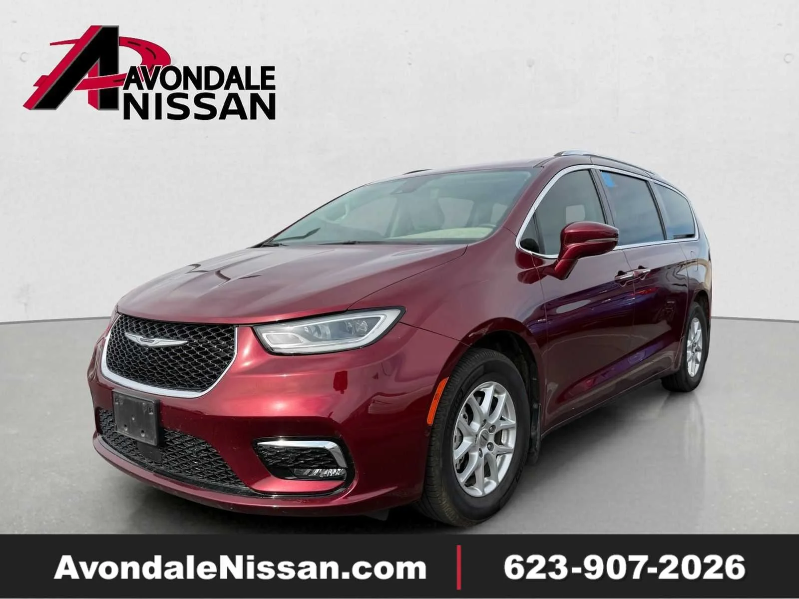 2021 Chrysler Pacifica Touring L's photo
