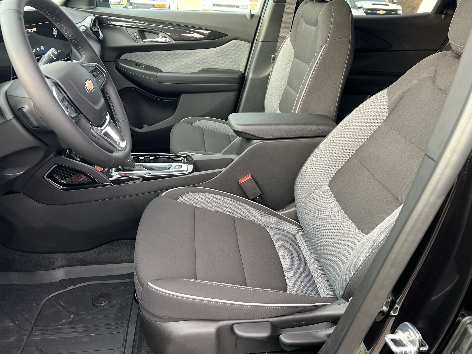 2026 Chevrolet Trailblazer LT - Photo 7