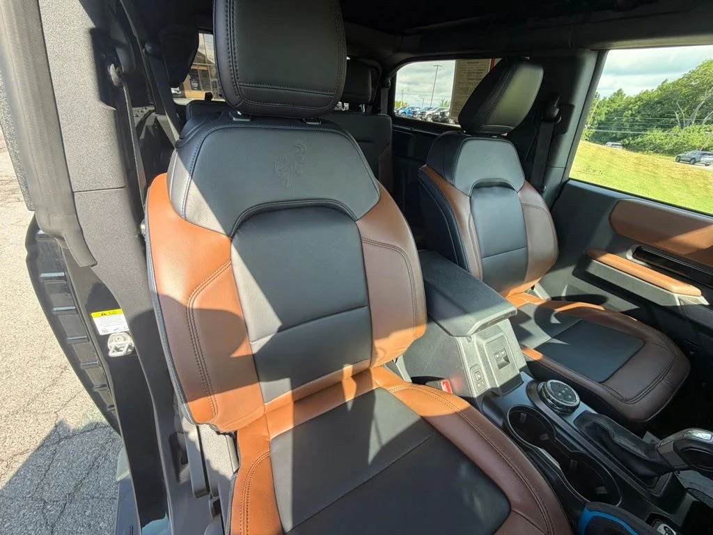 Used 2023 Black Ford Outer Banks image 39