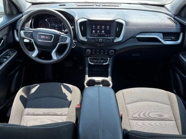 Used 2024 Summit White GMC SLE image 11