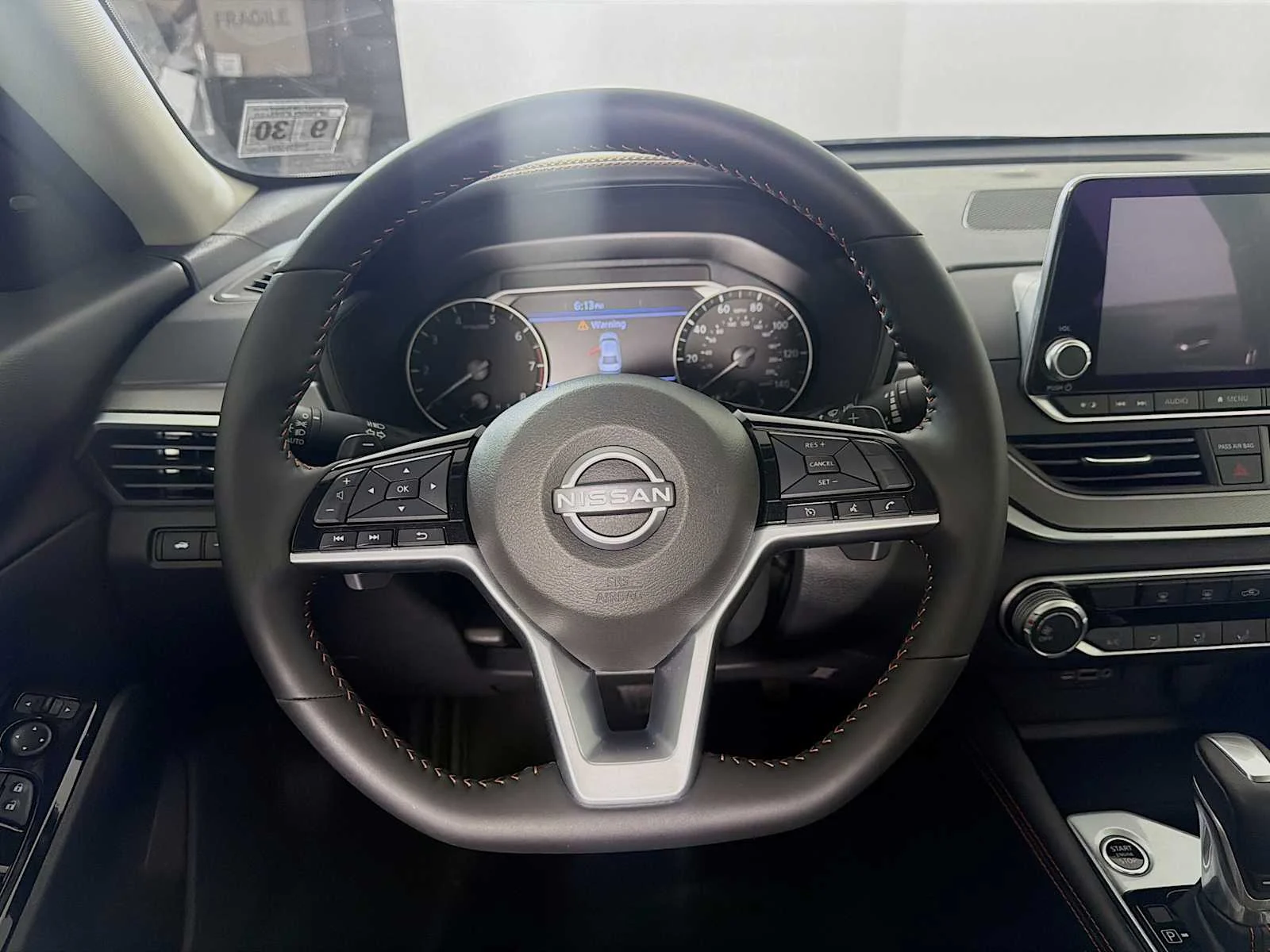 Certified Used 2025 Pearl White Tricoat Nissan SR image 9