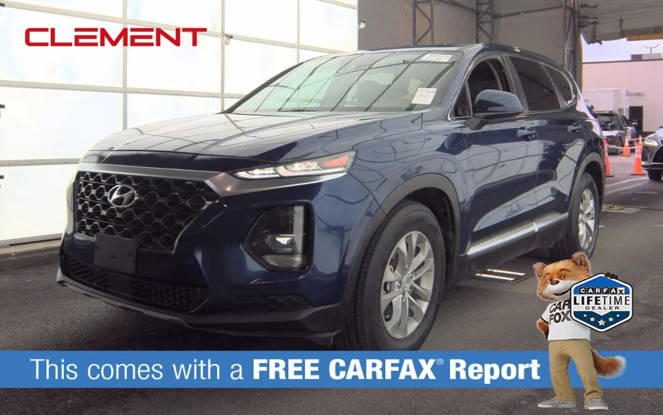 2019 Hyundai Santa Fe SE 2.4's photo