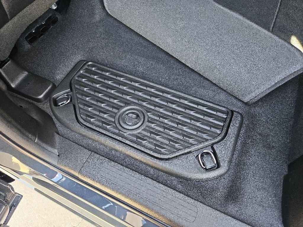 New 2026 Forged Blue Metallic Exterior Paint RAM Laramie image 112