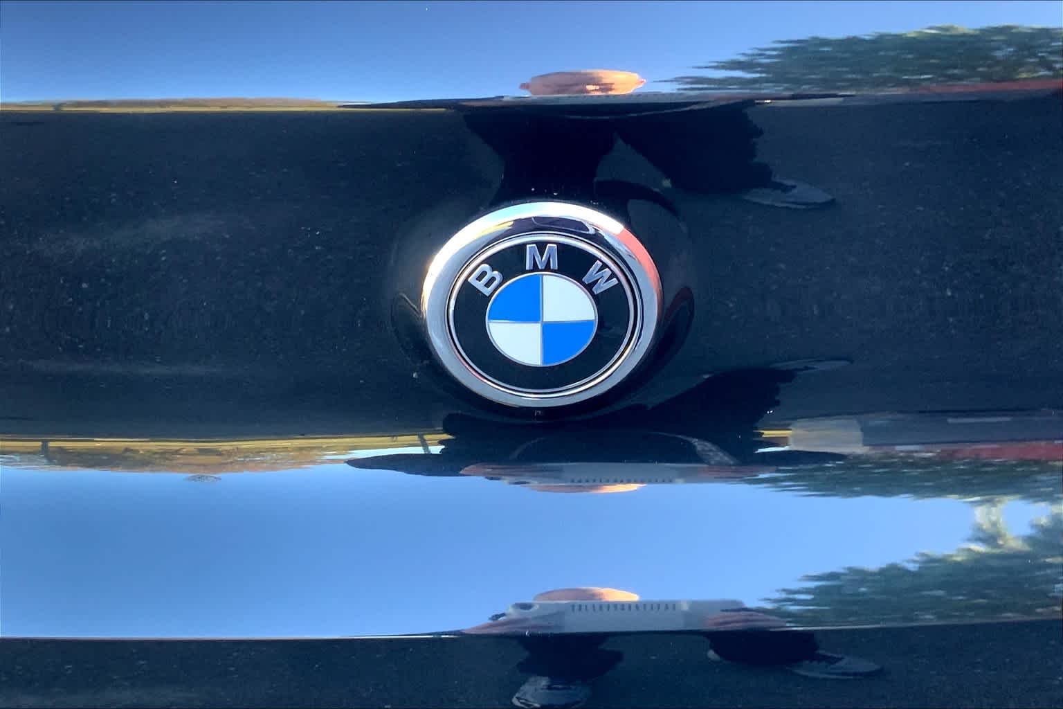 Used 2019 Black Sapphire Metallic BMW xDrive28i image 9