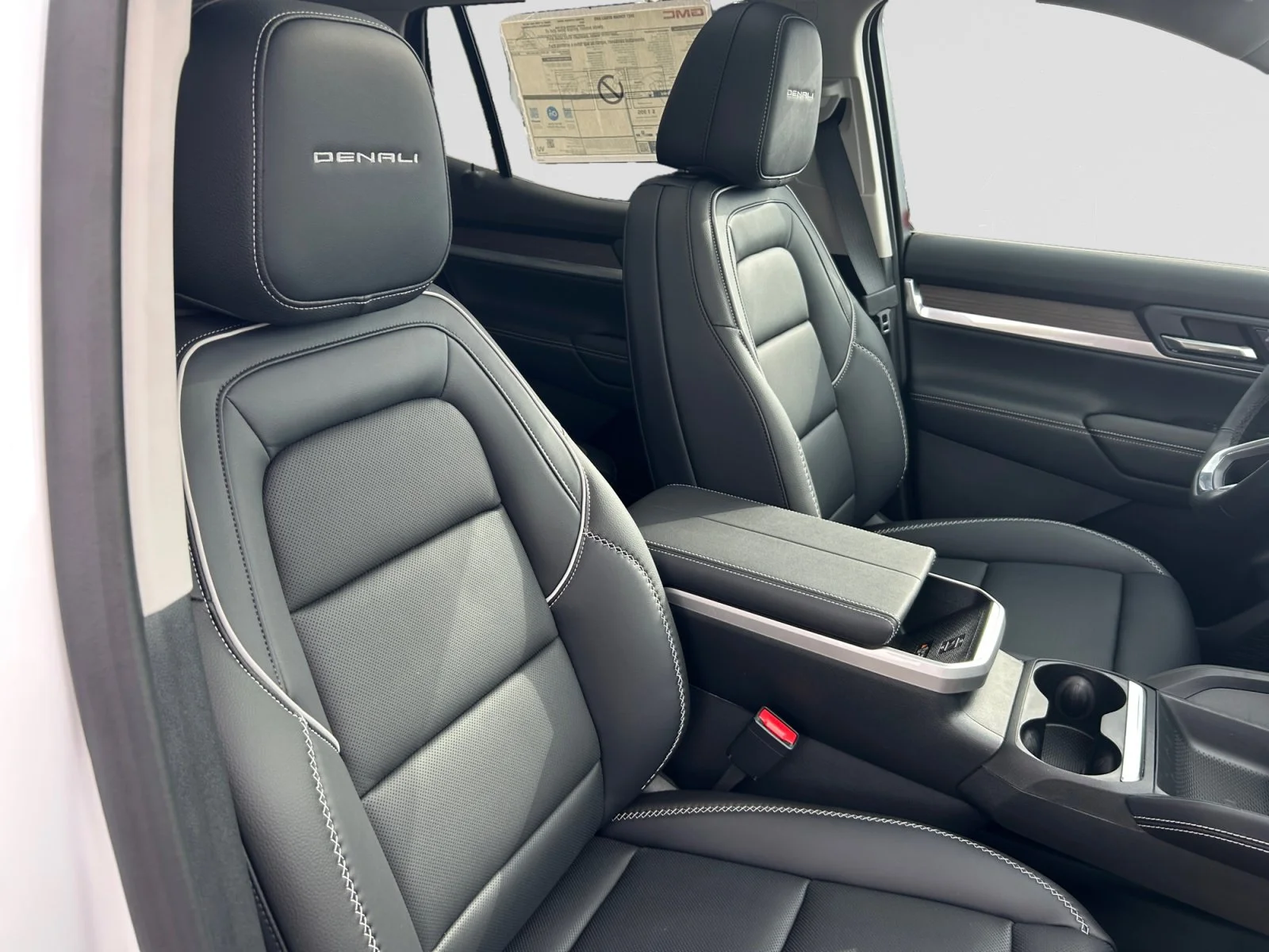 New 2027 Summit White GMC AWD Denali image 12