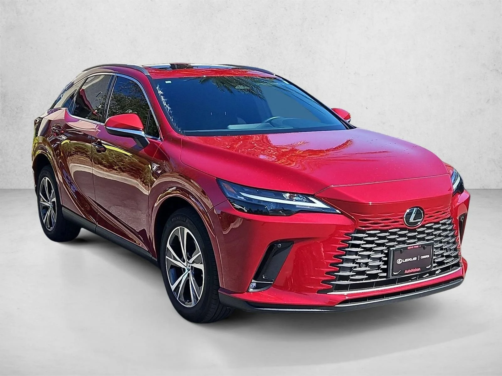 Used 2025 Matador Red Mica Lexus RX 350 image 3