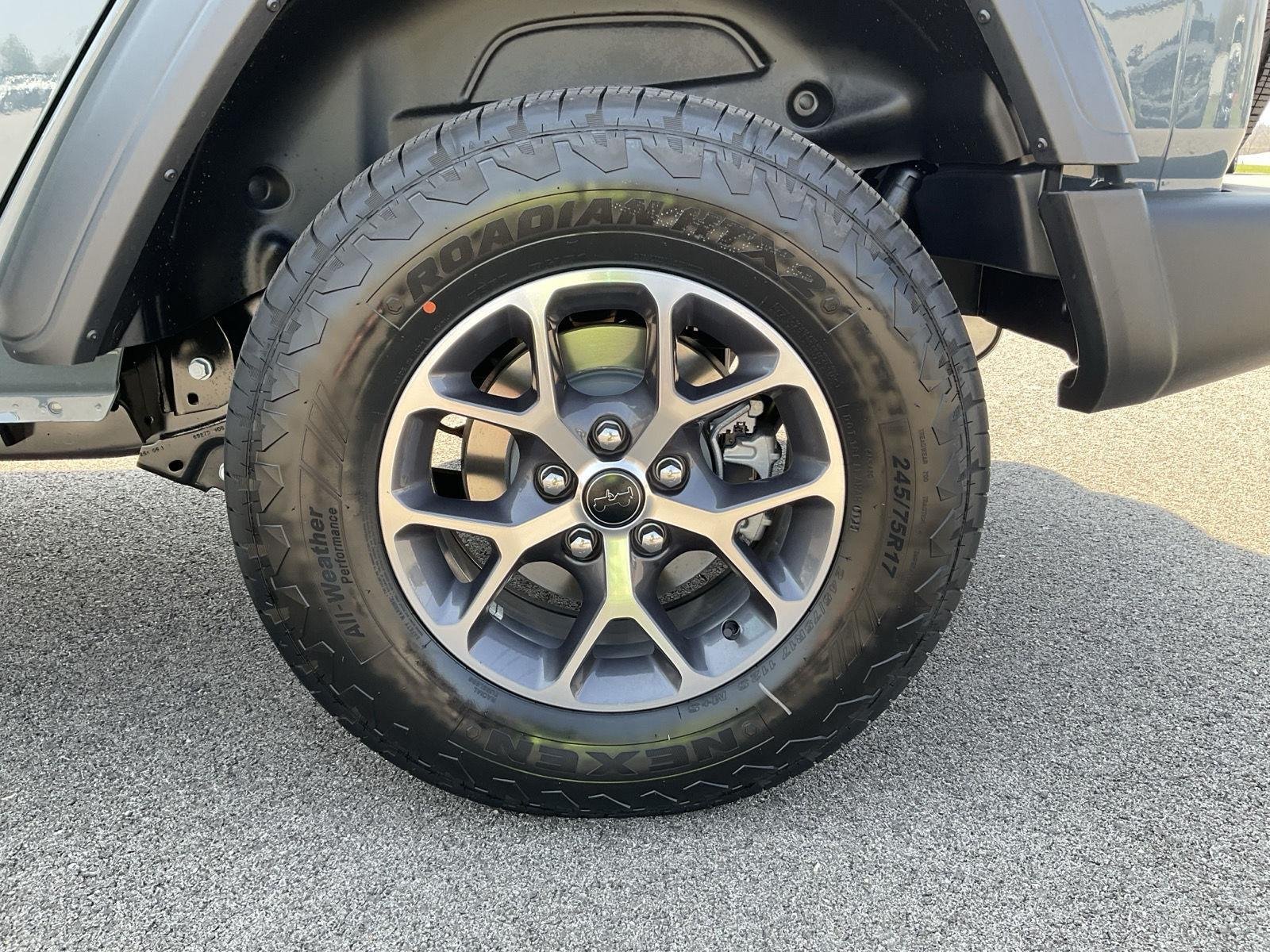 New 2026 Anvil Clearcoat Jeep Sport S image 9