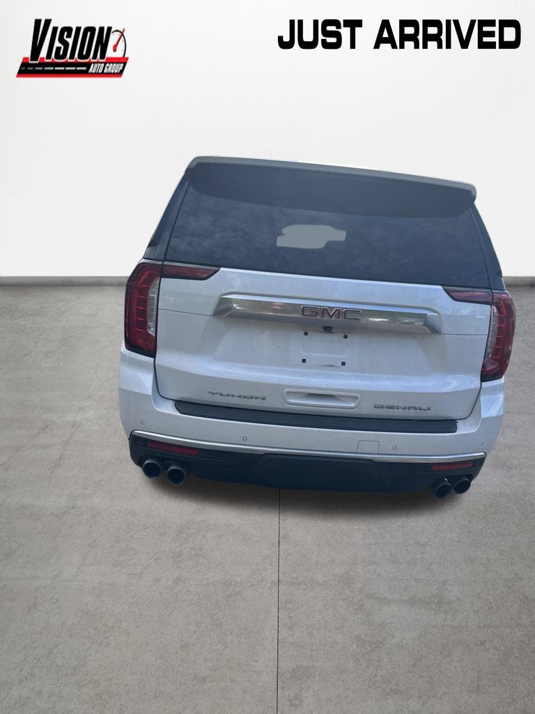 Used 2022 White GMC Denali image 11