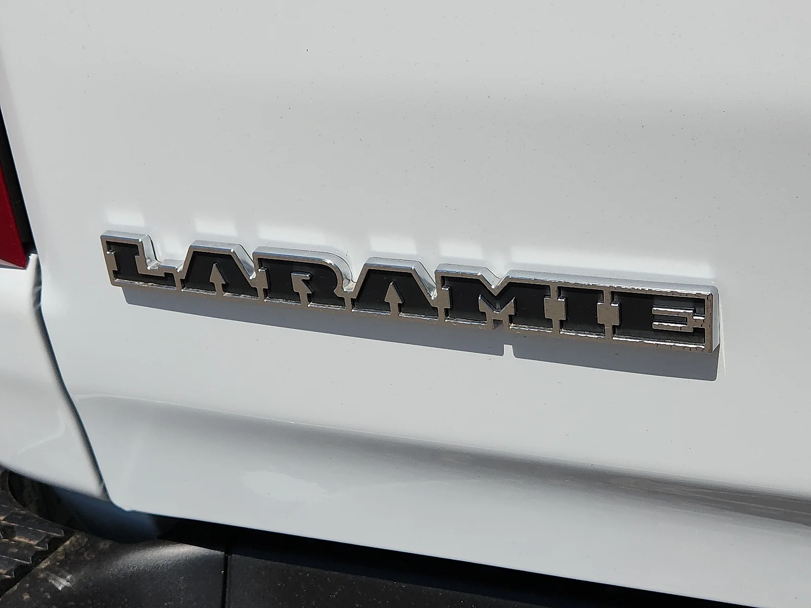 New 2026 Bright White Clear-Coat  Paint Ram LARAMIE CREW CAB 4X4 5
