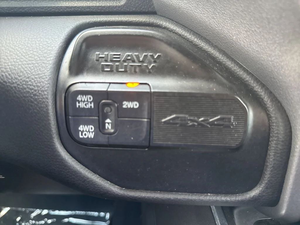 Used 2023 White Ram Laramie image 17