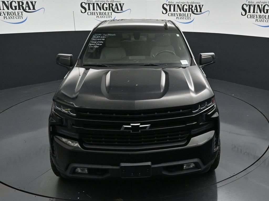 Used 2019 BLACK Chevrolet RST image 19