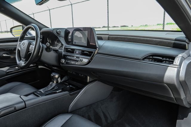 Used 2023 Gray Lexus 350 image 15