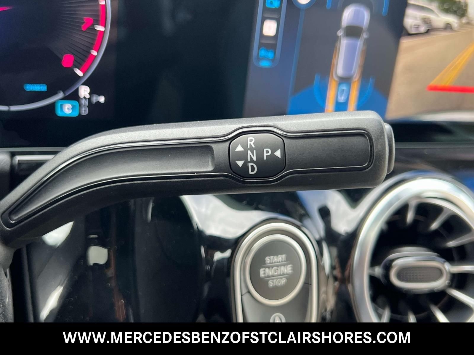 New 2026 Mountain Grey Metallic Mercedes-Benz GLA 250 image 31