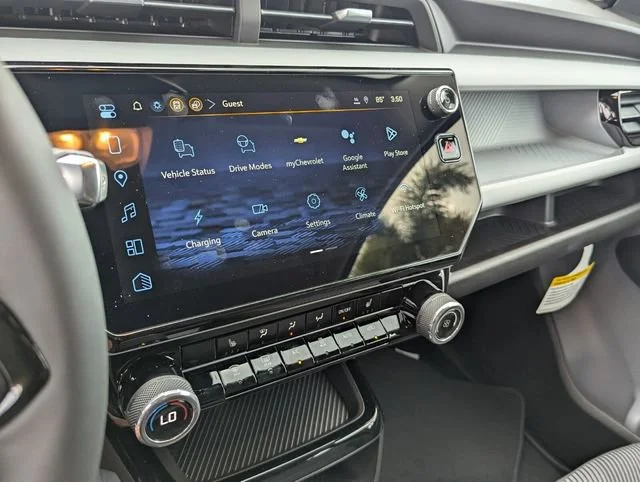 2027 Chevrolet Bolt LT - Photo 10