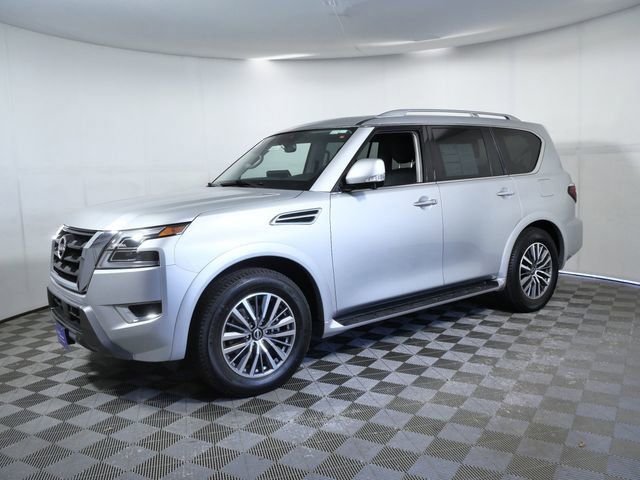 Certified Used 2024 Silver Nissan SL image 5