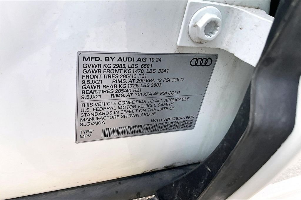 Used 2025 White Audi 55 Premium Plus image 19