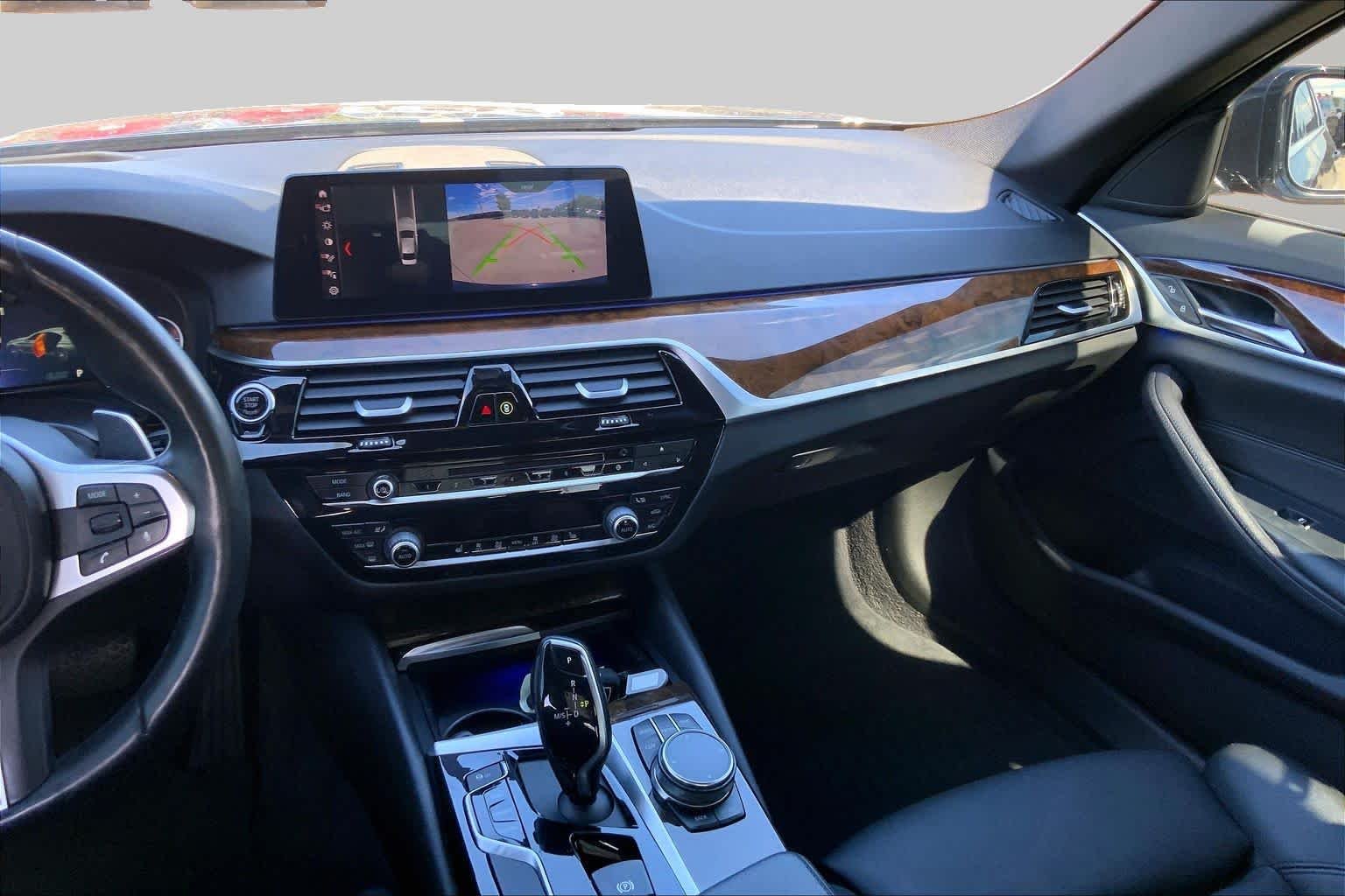 Used 2019 Imperial Blue Metallic BMW 530i xDrive image 7