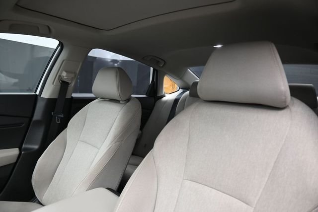 Used 2024 White Honda EX image 7
