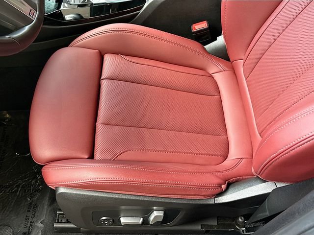 Certified Used 2023 White BMW sDrive30i image 19