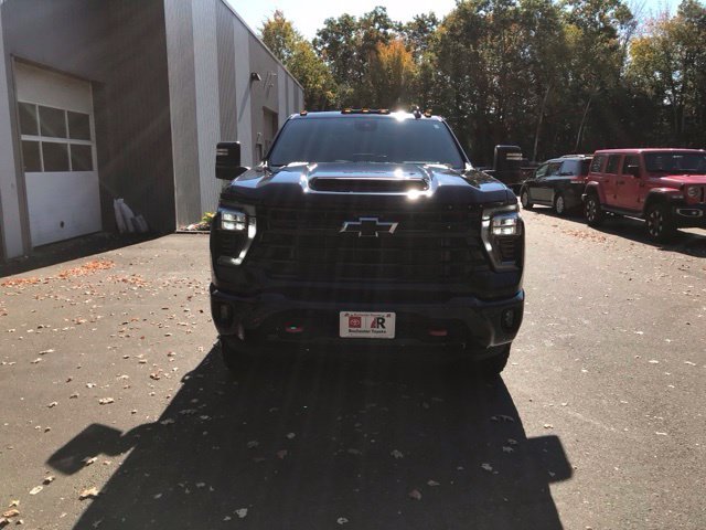 Used 2025 Black Chevrolet LT image 1