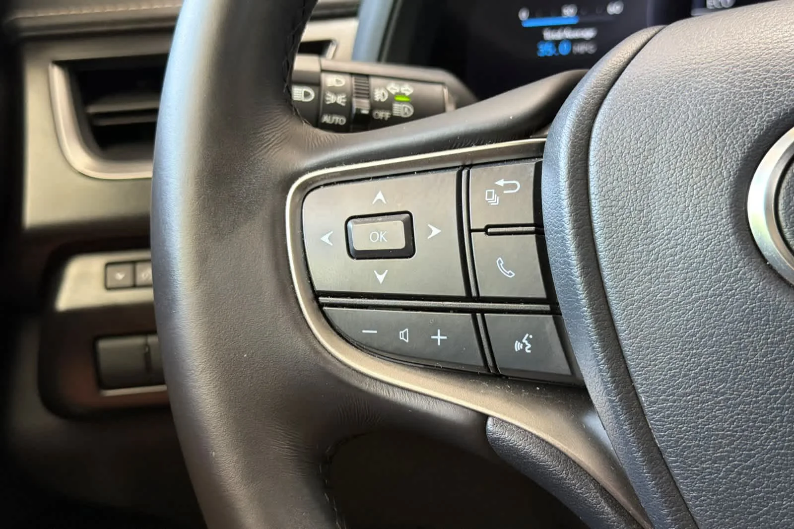 Used 2025 REDLINE Lexus F SPORT Design image 26