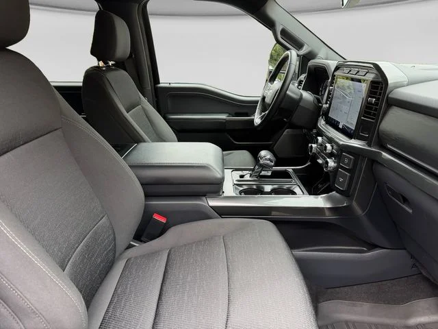 Used 2023 Agate Black Metallic Ford XLT image 16