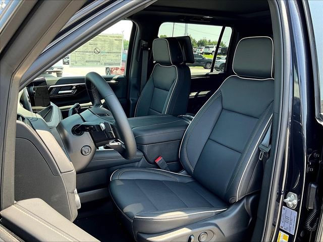 2025 Chevrolet Suburban Premier - Photo 9