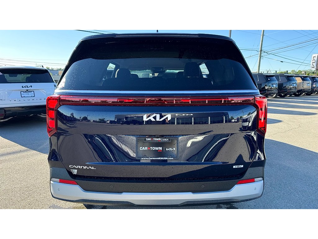 2026 Kia Carnival LXS - Photo 5