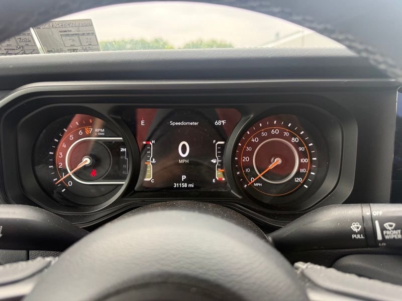 Used 2025 Gray Jeep High Tide image 12
