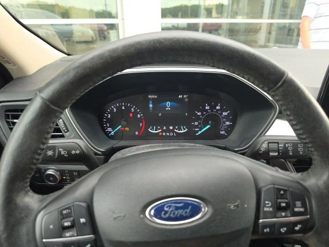 Used 2020 Black Metallic Ford SEL image 8