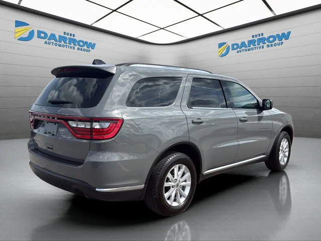 Used 2023 Gray Dodge SXT image 5