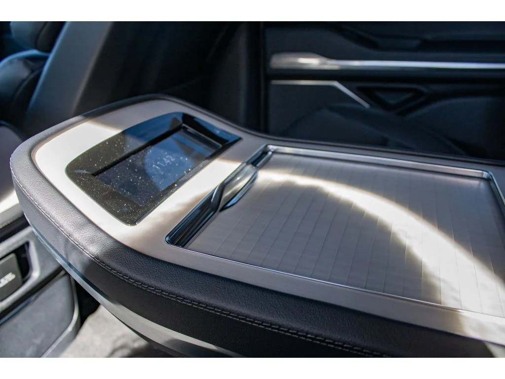 New 2026 PRISTINE WHITE METALLIC Lincoln Reserve image 47