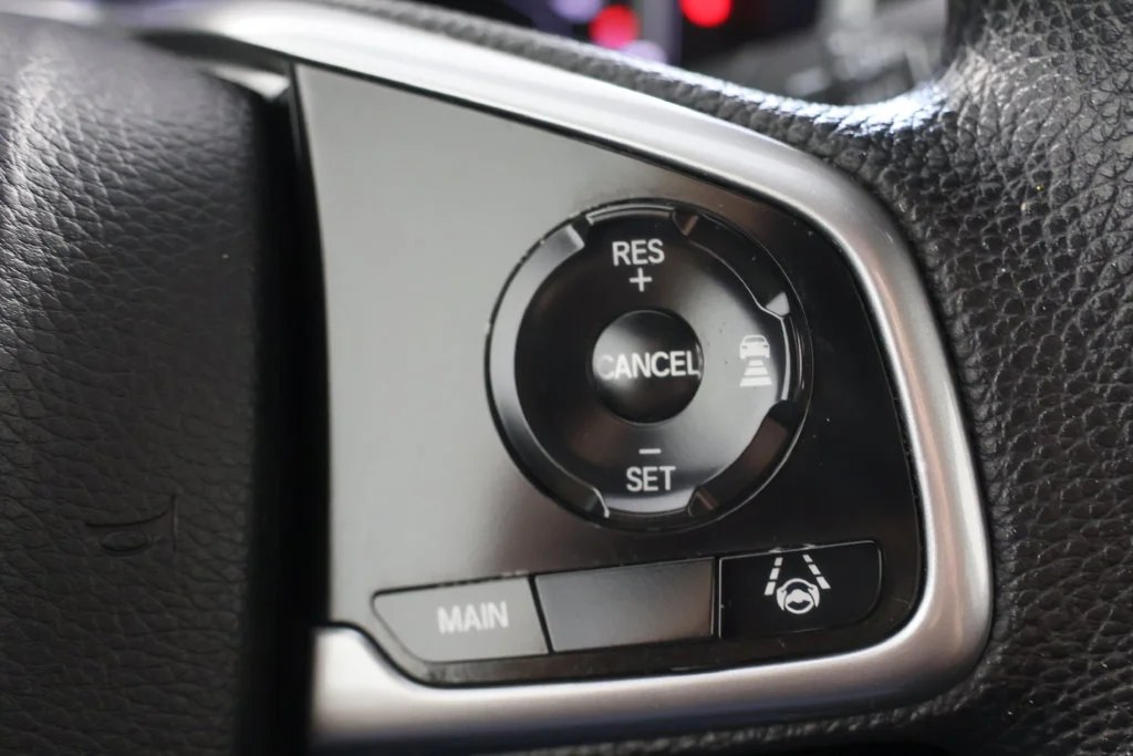 Used 2021  Honda EX image 12