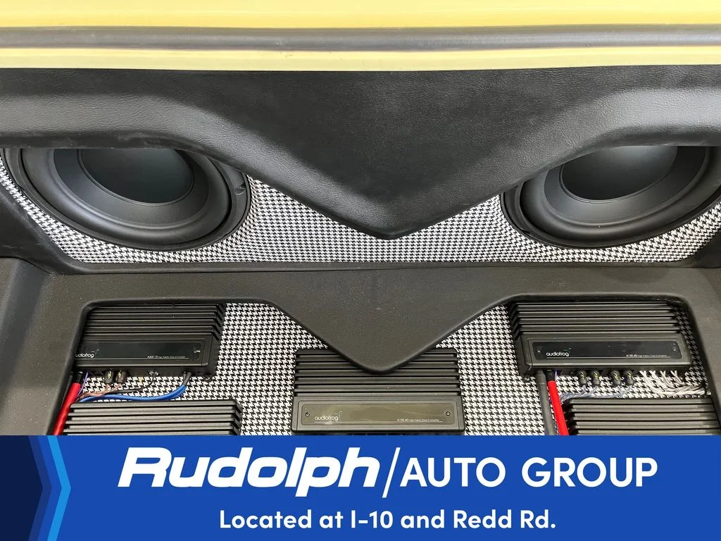 Used 1968 Yellow Chevrolet SS image 33