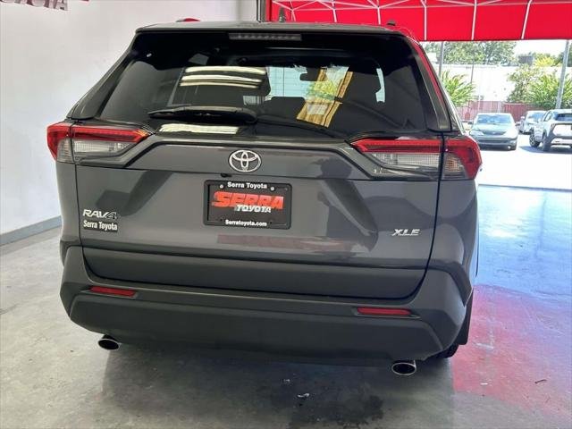 Certified Used 2025 MAGNETIC GRAY MET. Toyota  image 4