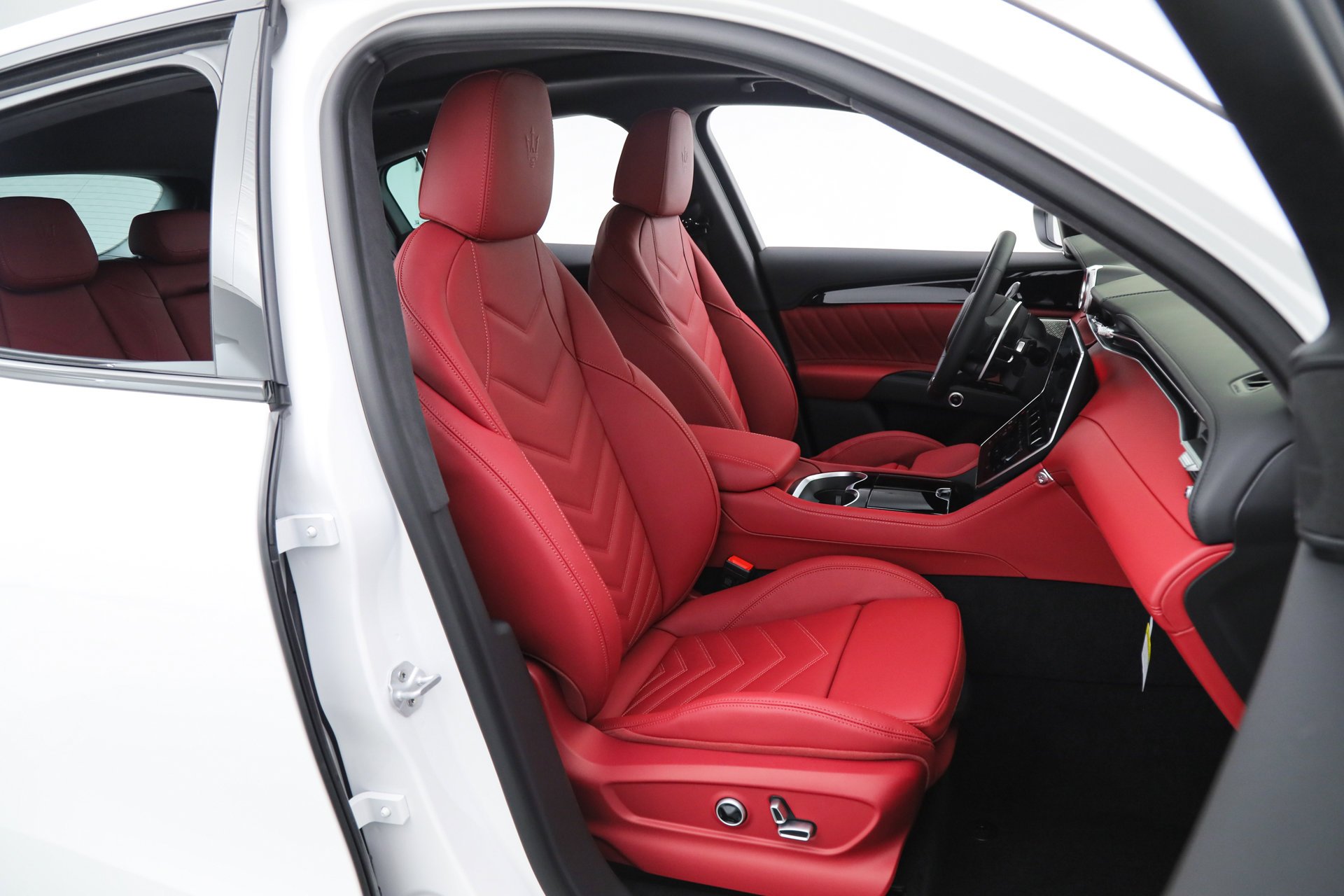 New 2026 White Maserati Modena image 13