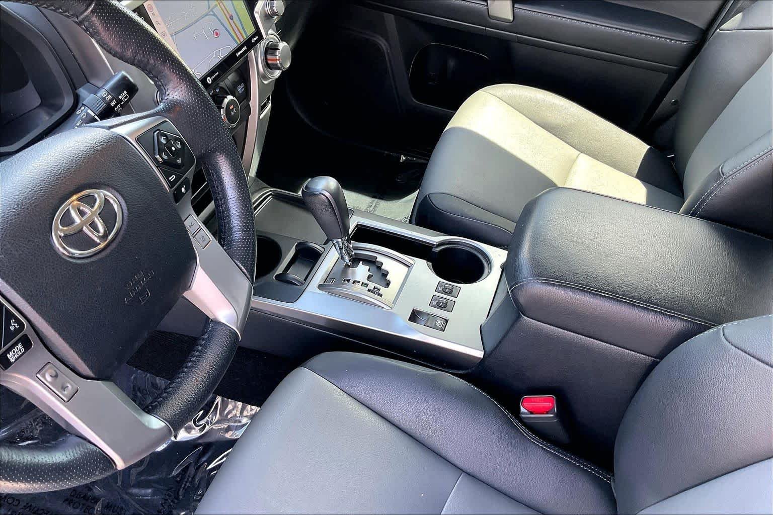 Used 2023 Magnetic Gray Metallic Toyota SR5 Premium image 17