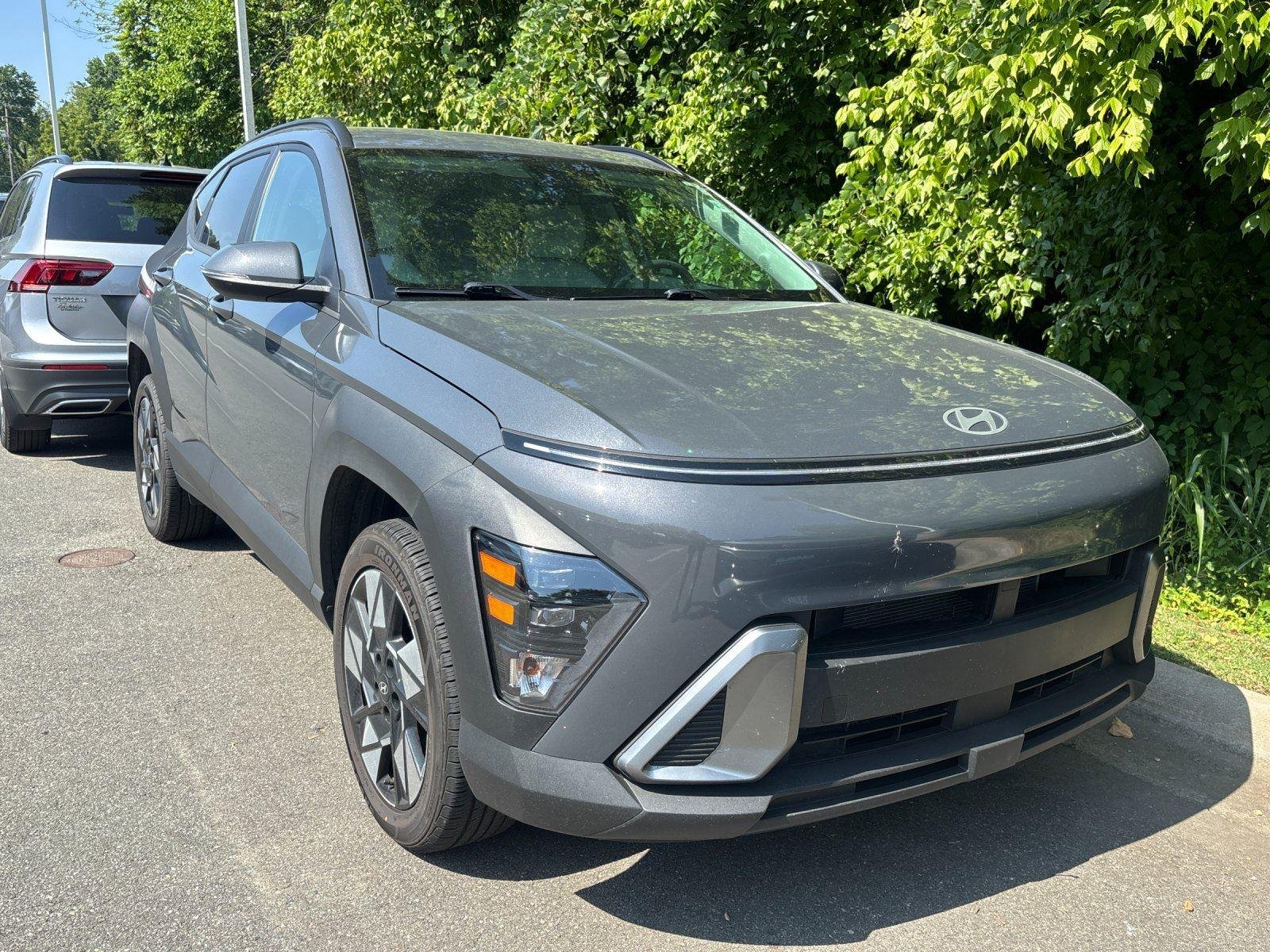 Used 2024 Ecotronic Gray Pearl Hyundai SEL image 7