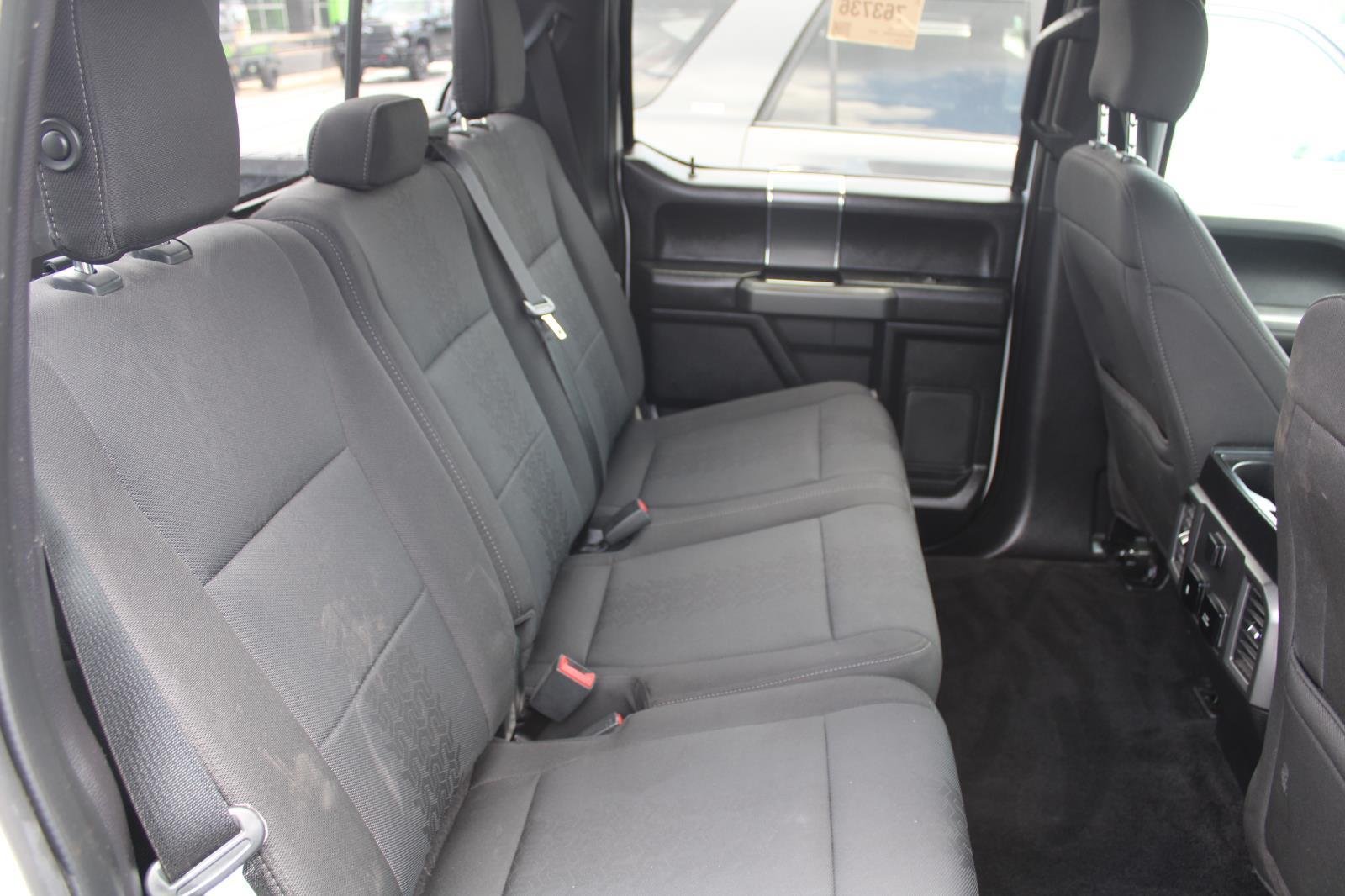 Used 2018 Oxford White Ford XLT image 5