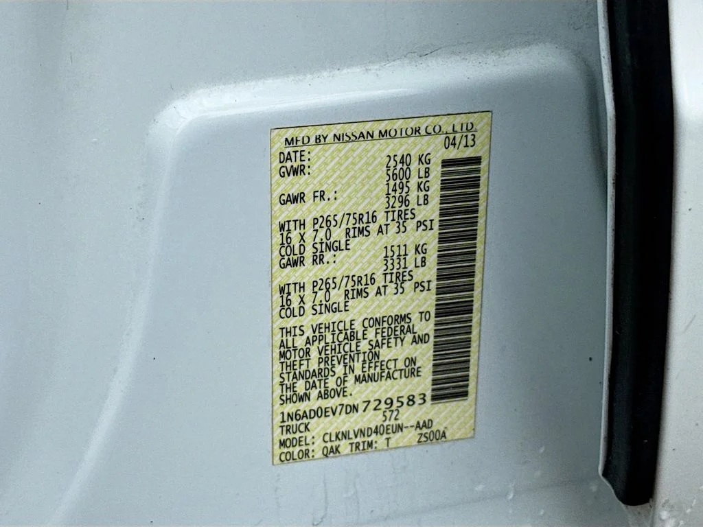 Used 2013 Glacier White Nissan PRO-4X image 24