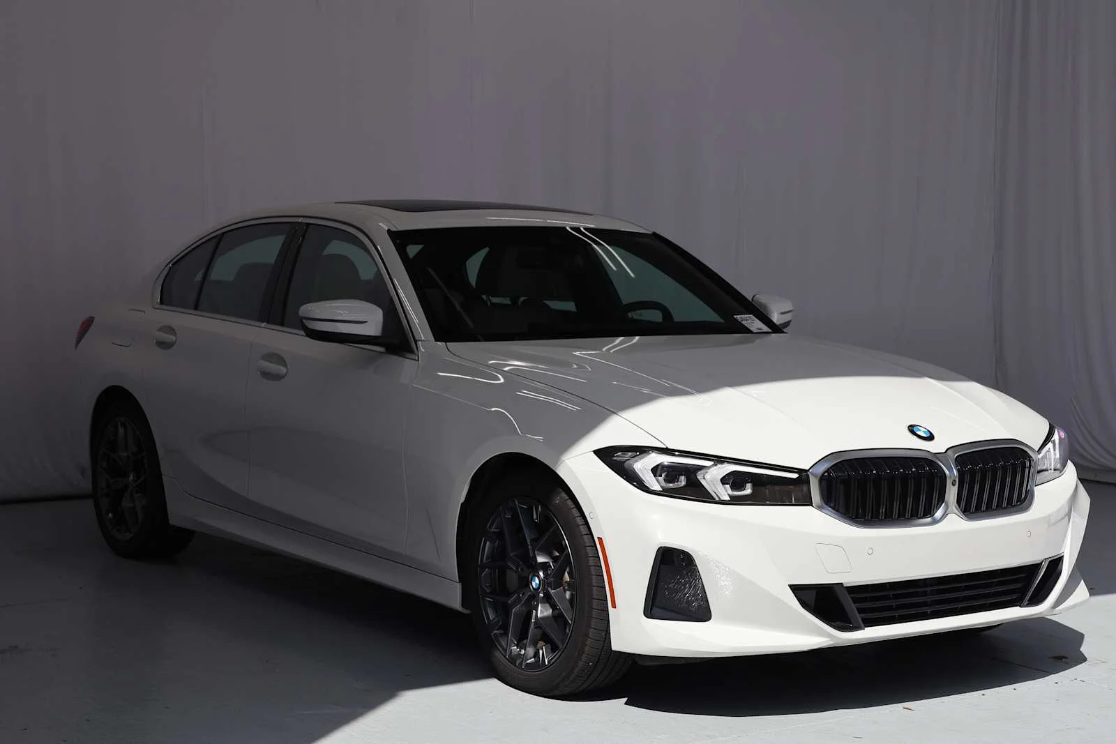 Certified Used 2026 Alpine White BMW 330i NA image 4