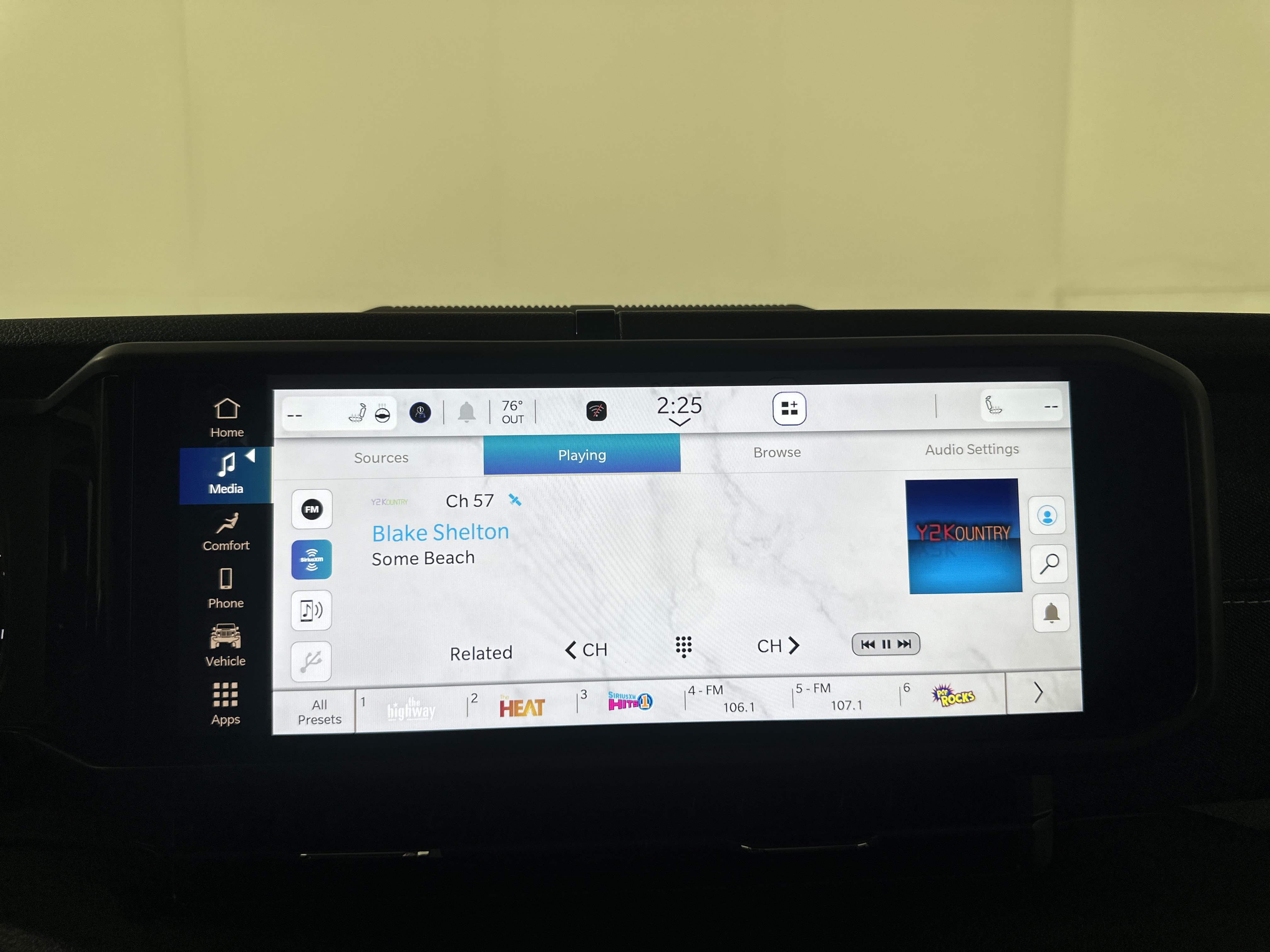 New 2026 Bright White Clearcoat Jeep  image 15
