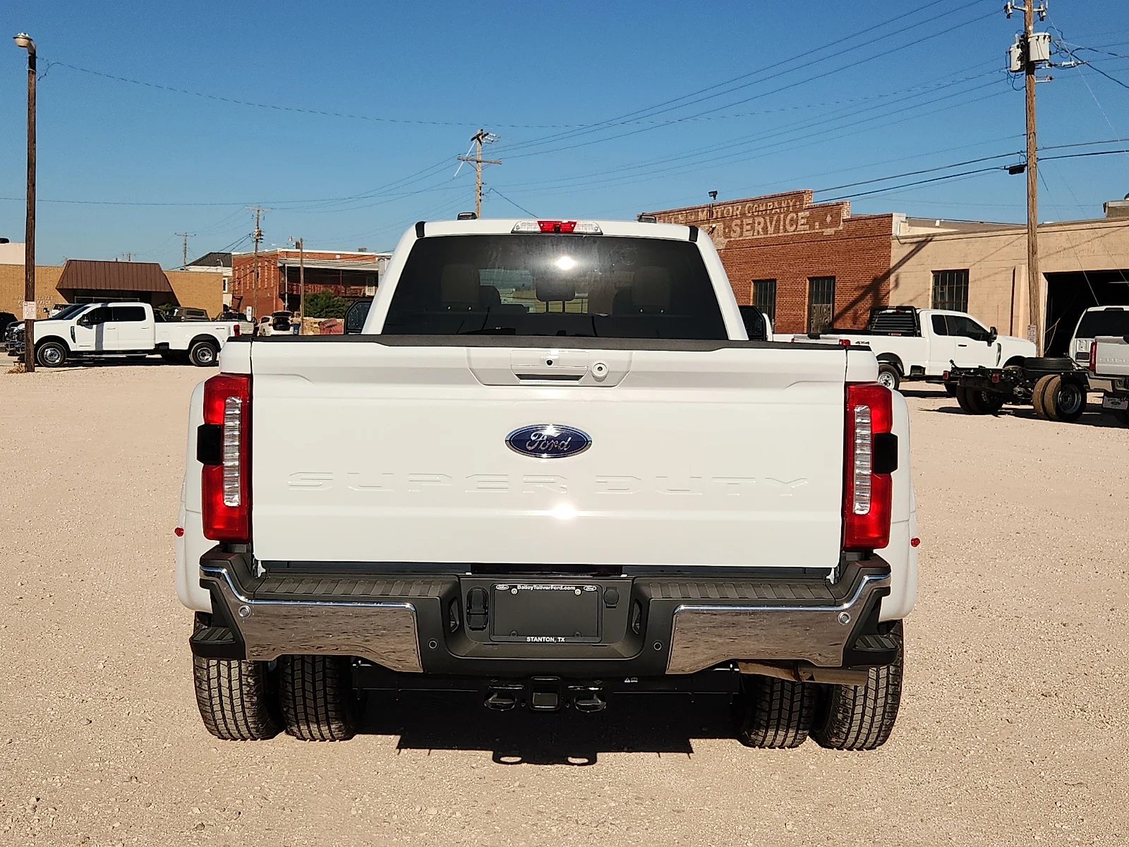 New 2026 Oxford White Ford Lariat image 6